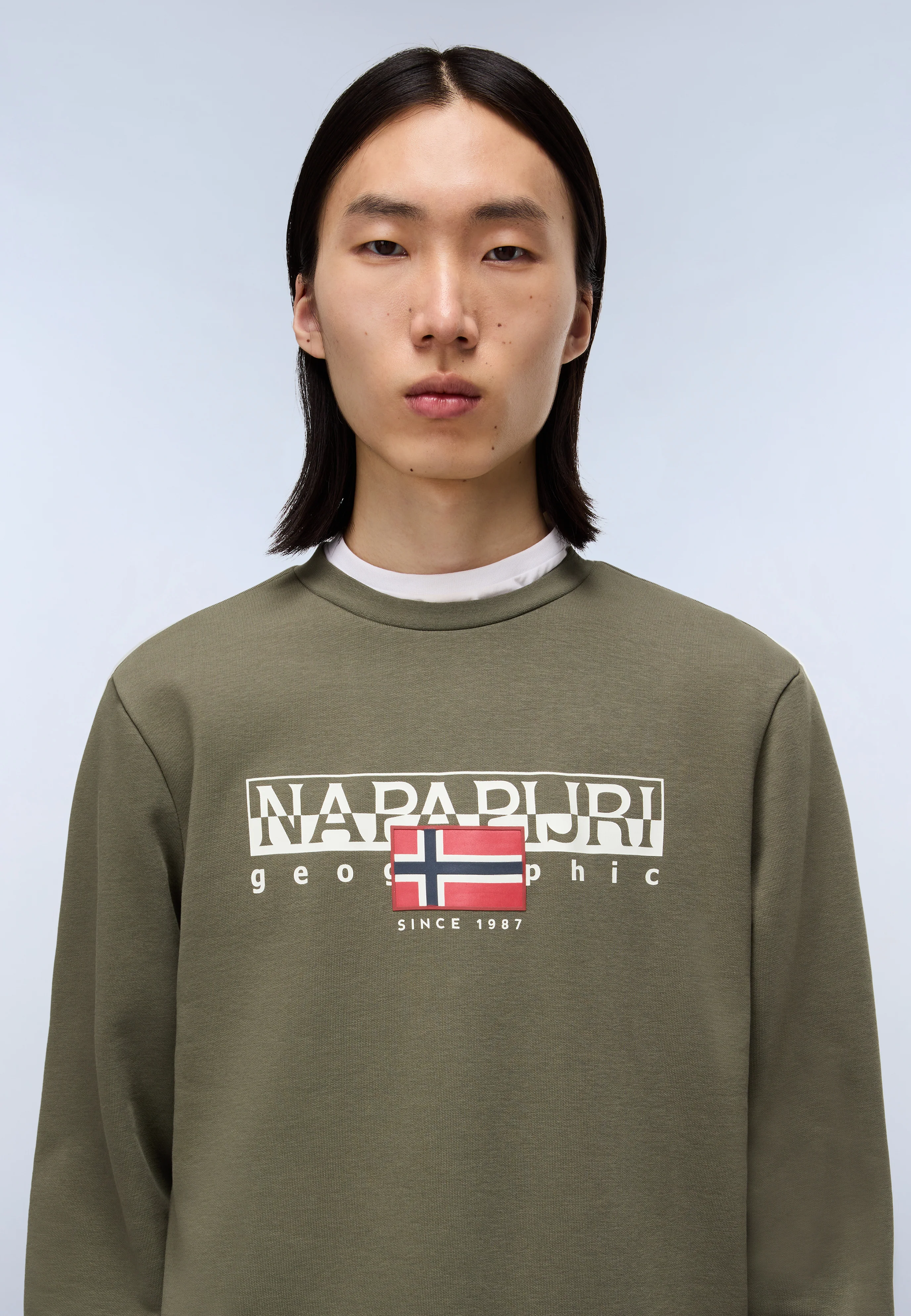 Aylmer Winter Sweatshirt - Image 2