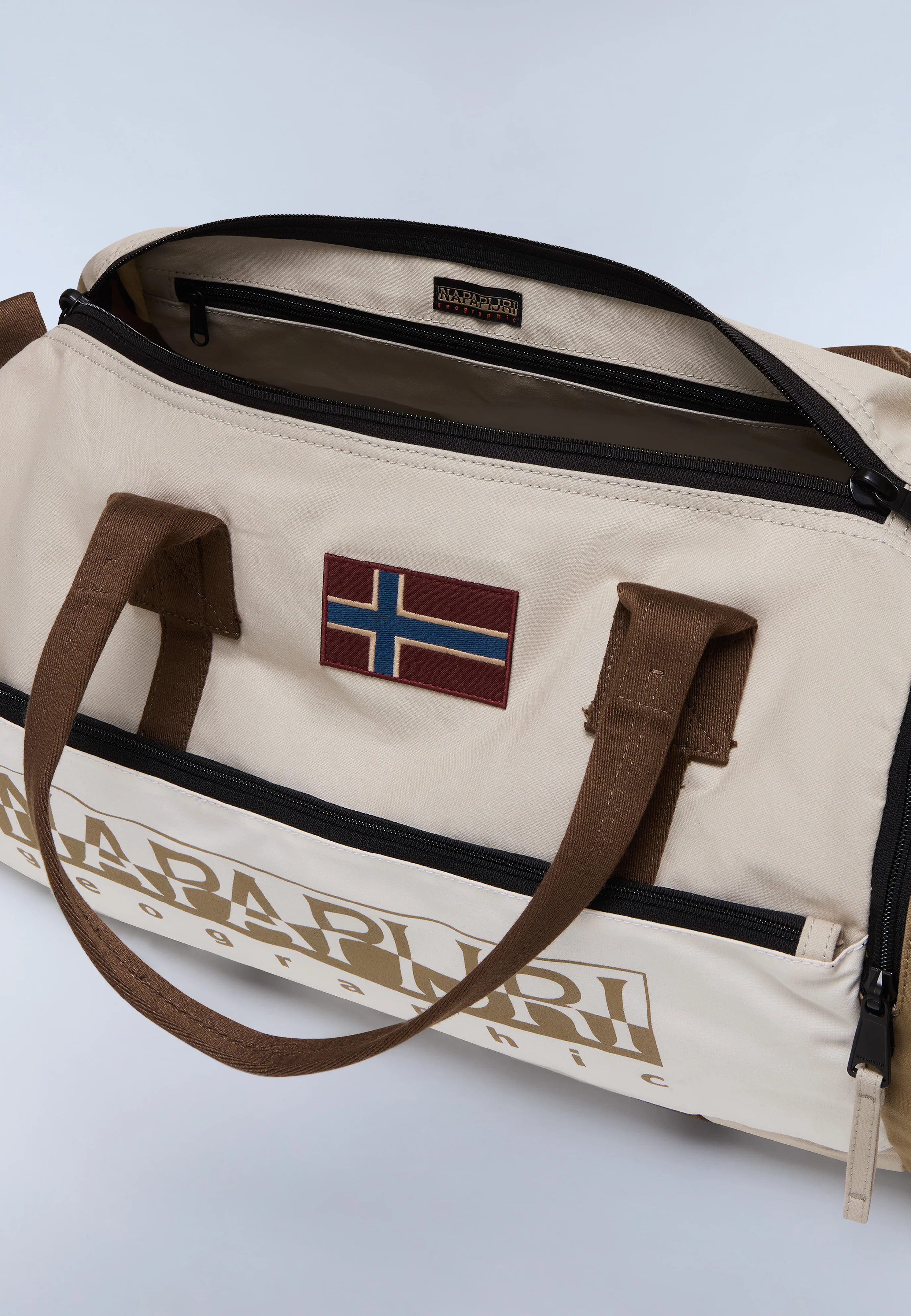 Equator Duffle Bag - 61.44 Lt - Image 9