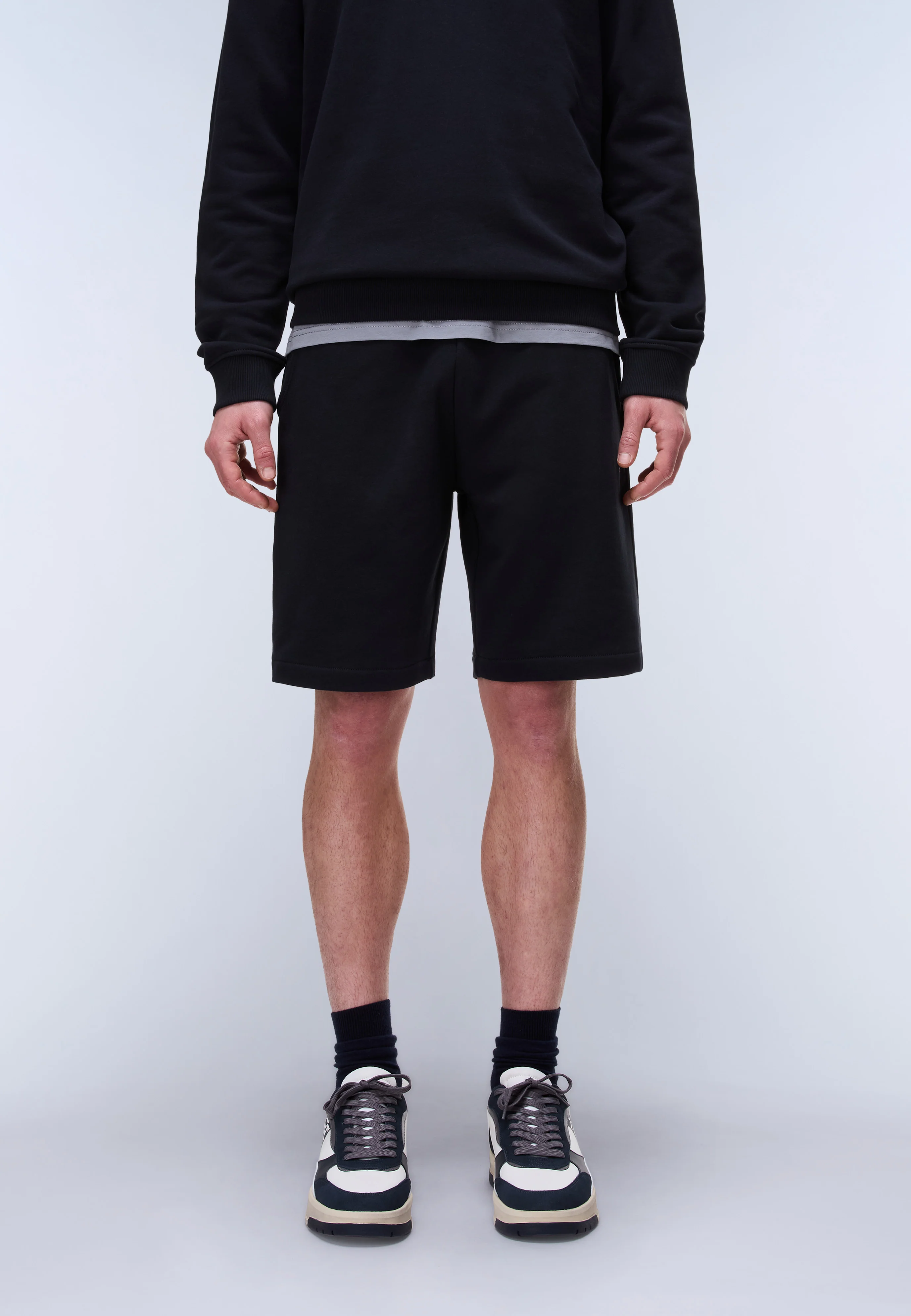 Nalis Bermuda Shorts - Image 2