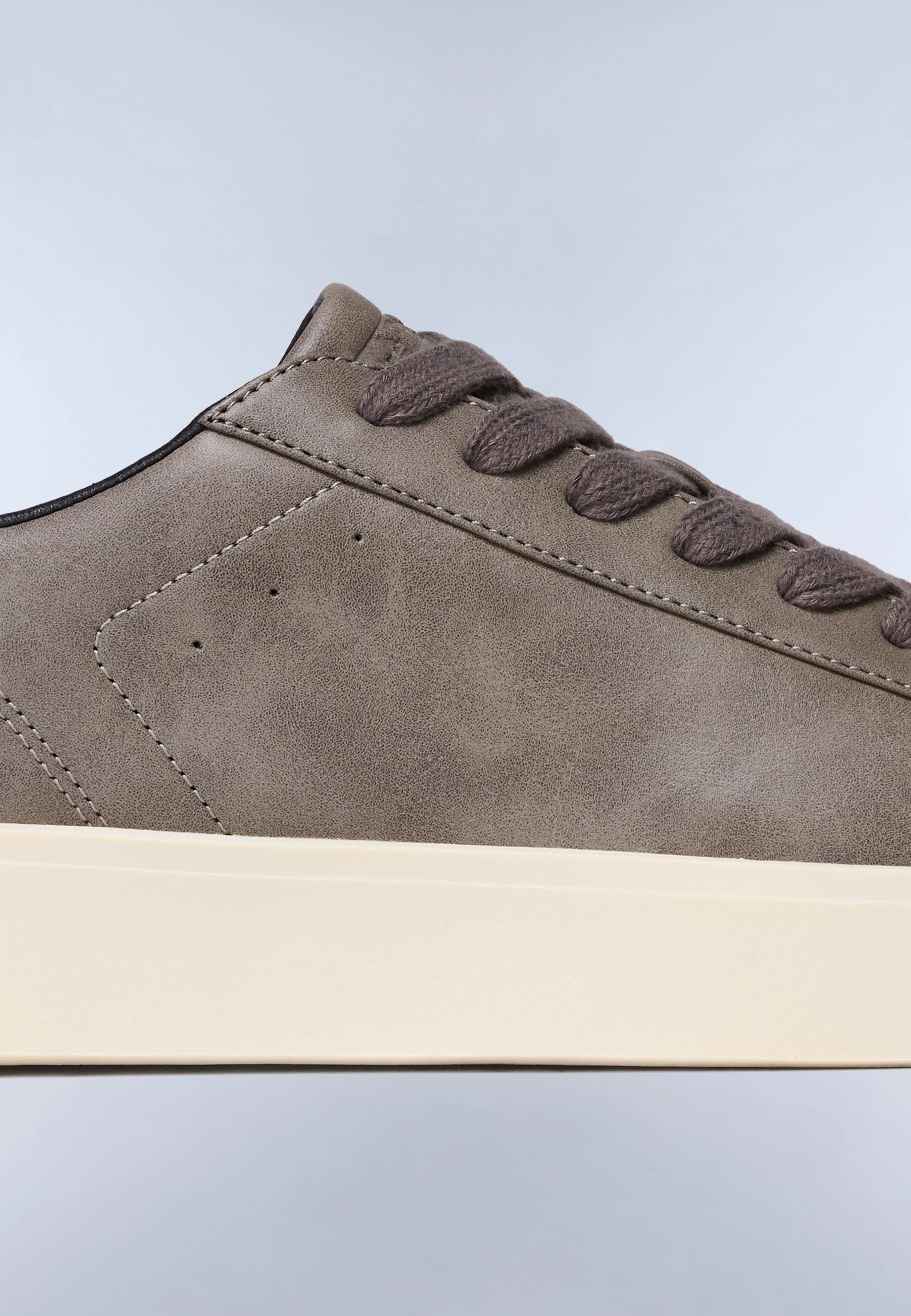 Onyx Trainers - Image 7