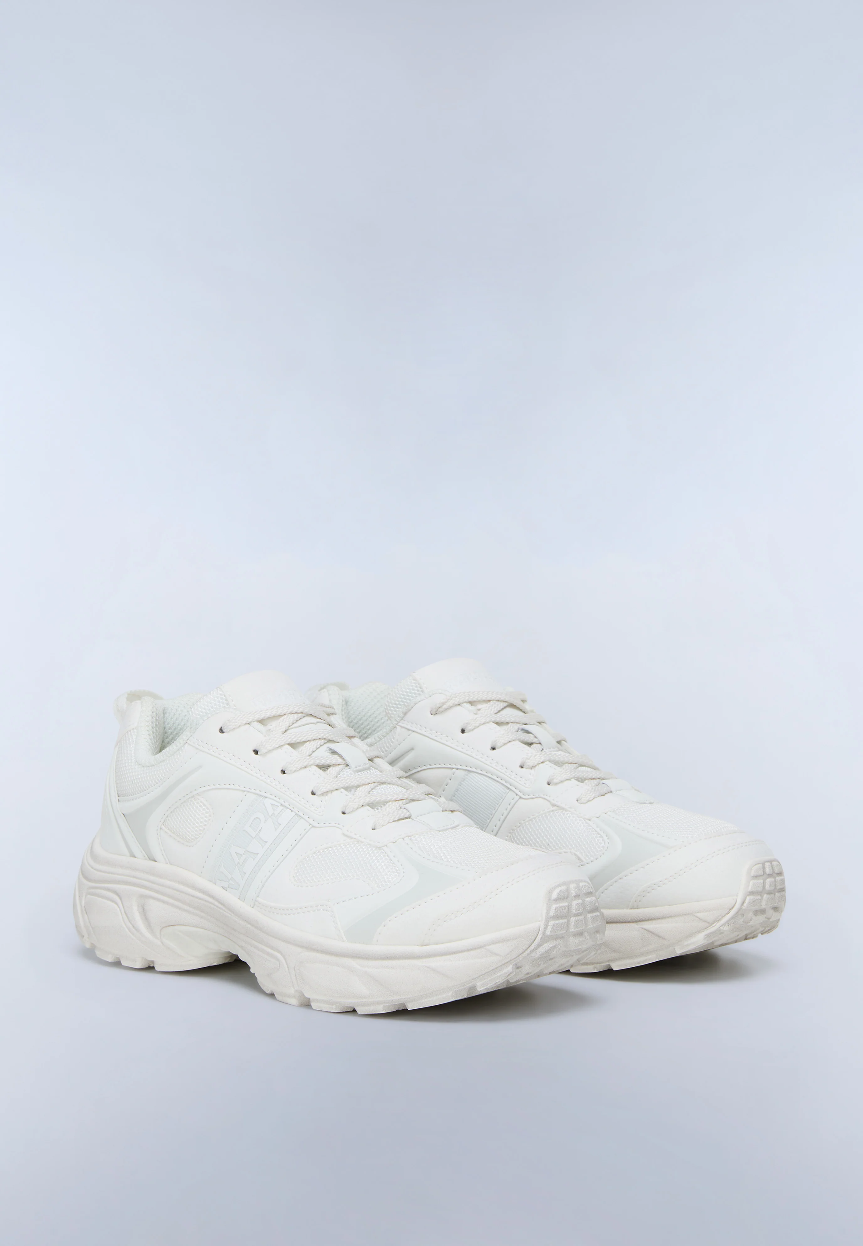 Trainers Delta - Image 6