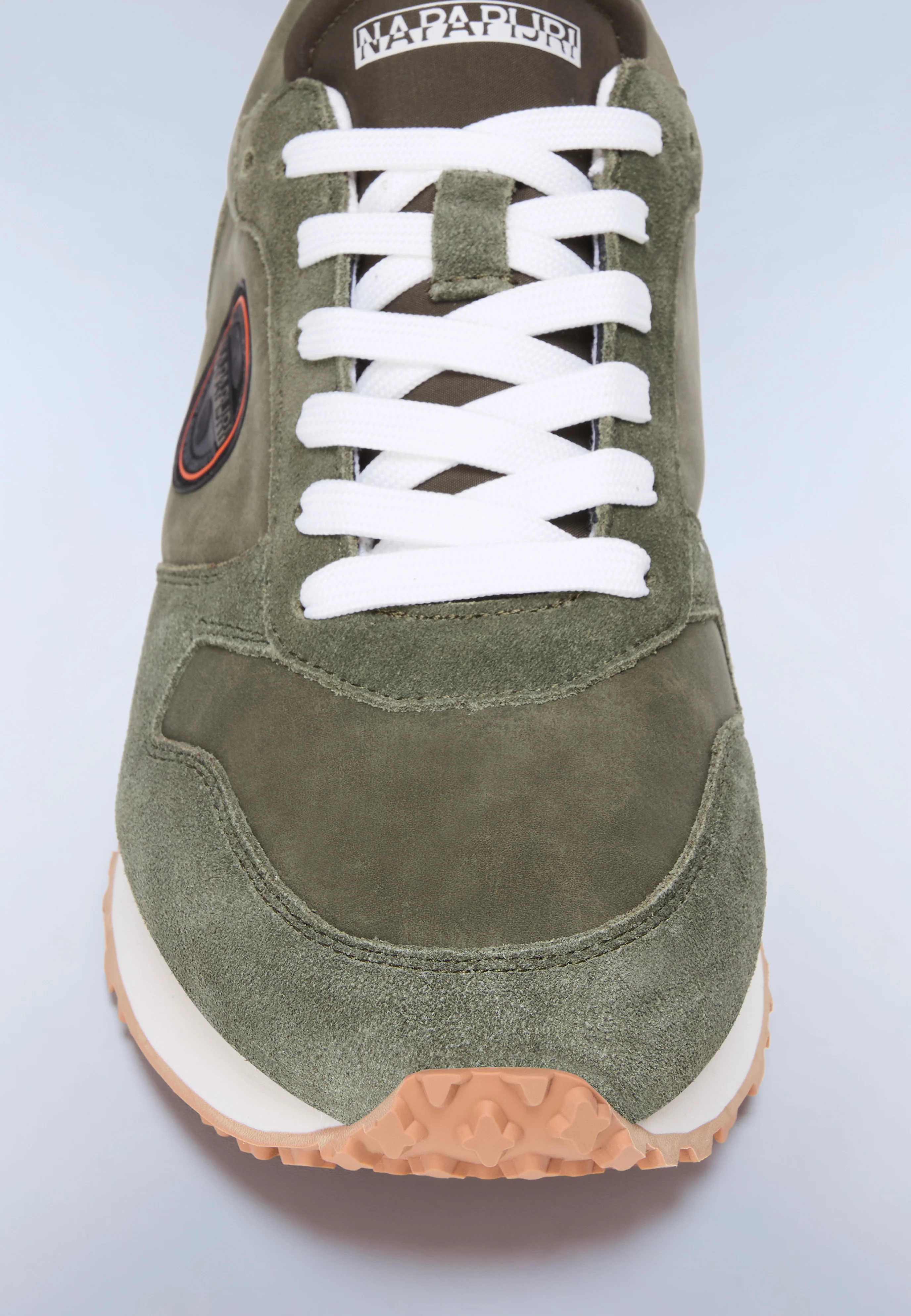Trainers Nova - Image 7