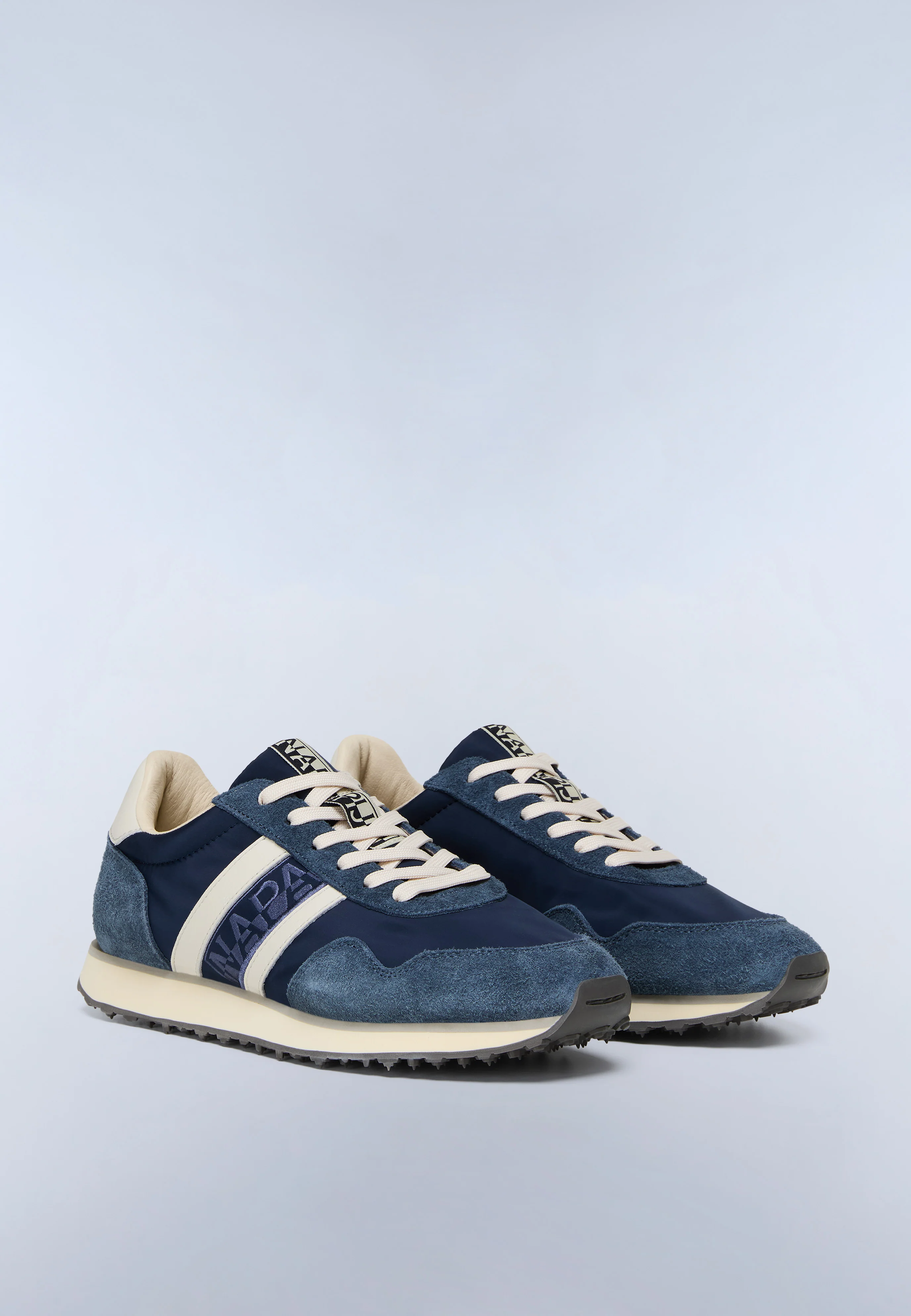 Trainers Shard - Image 6