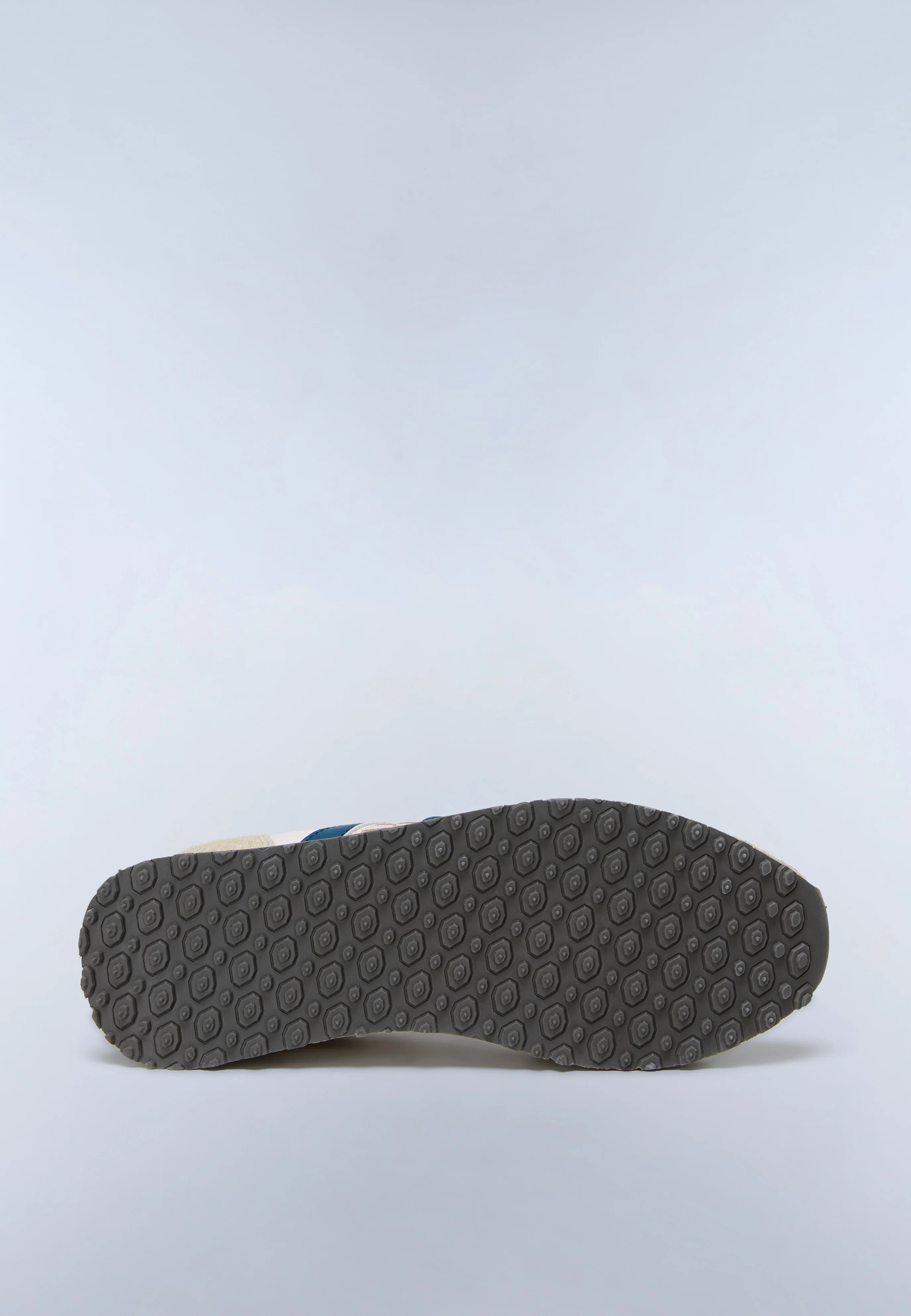 Trainers Shard - Image 5